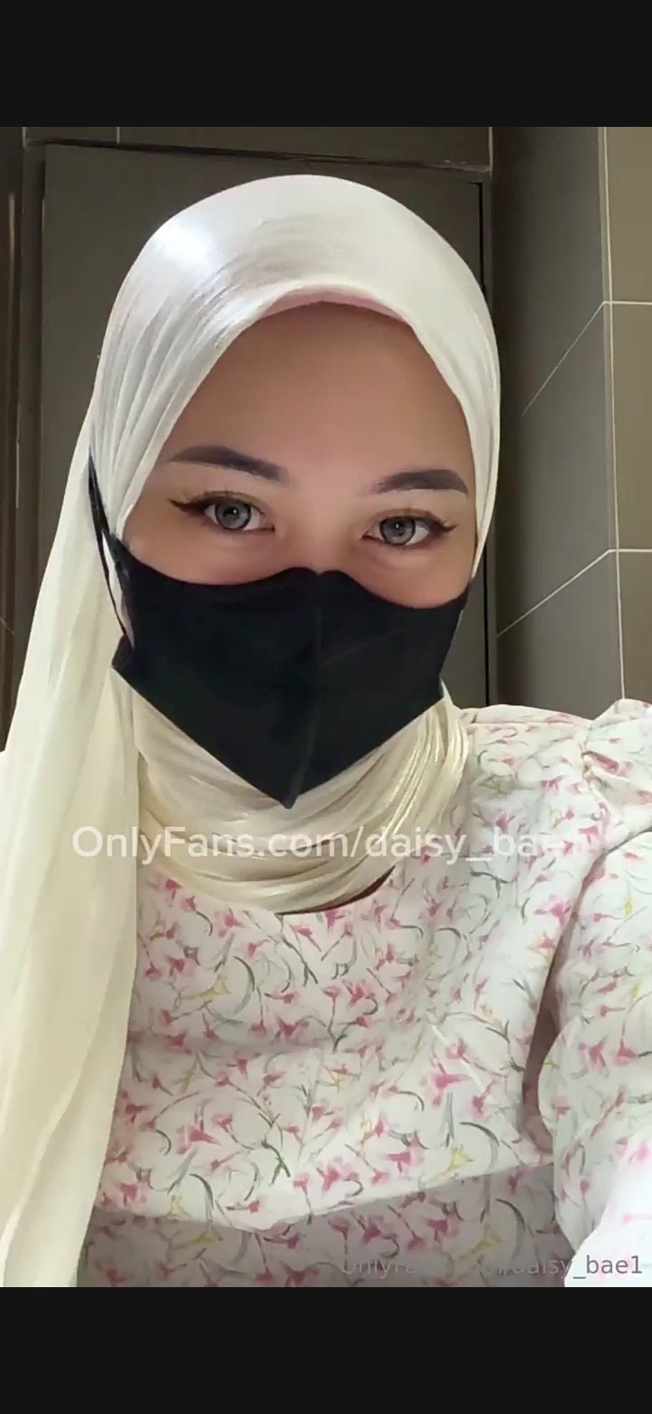 [Daisy Bae] Baju Kurung Putih Bertudung Kena Pancut Dalam